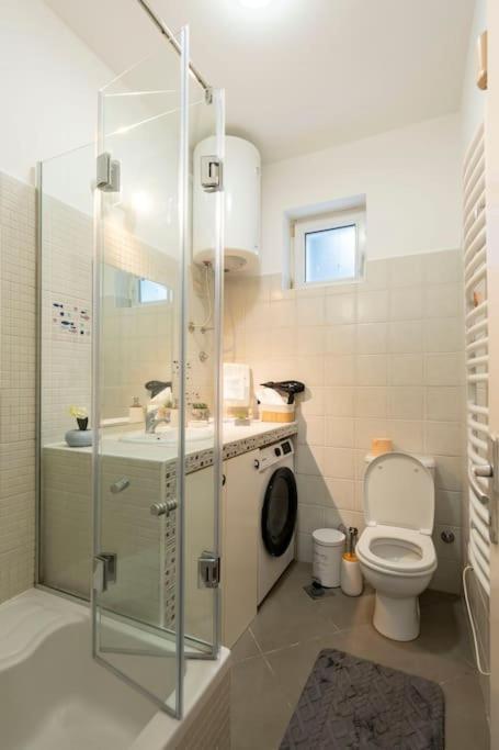 Apartamento Train 23 Belgrado Exterior foto
